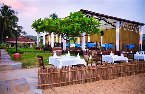 casino palms goa  Entry fee: The entry fee to the casino is Rs 1000 per person from ( All the days of the week) with unlimited food on buffet and unlimited non- alcoholic drinks while gaming at the table